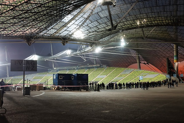 後更加緊繃 後更加緊繃